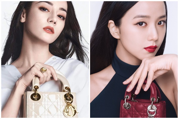 Cùng là đại sứ của Dior nhưng Cbiz lại đặt lên bàn cân so sánh rồi nhận xét: Jisoo (Blackpink) bị ghẻ lạnh, đến và về không ai hay. Địch Lệ Nhiệt Ba chuẩn con cưng, được o bế từ cửa xe đến chỗ ngồi